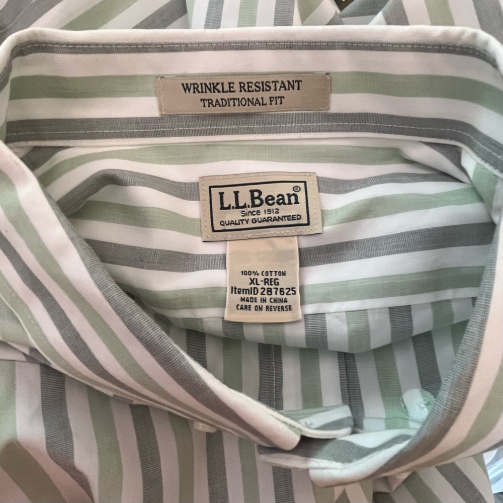 L.L. Bean Men’s XL Green Button Down Shirt - Picture 6 of 8